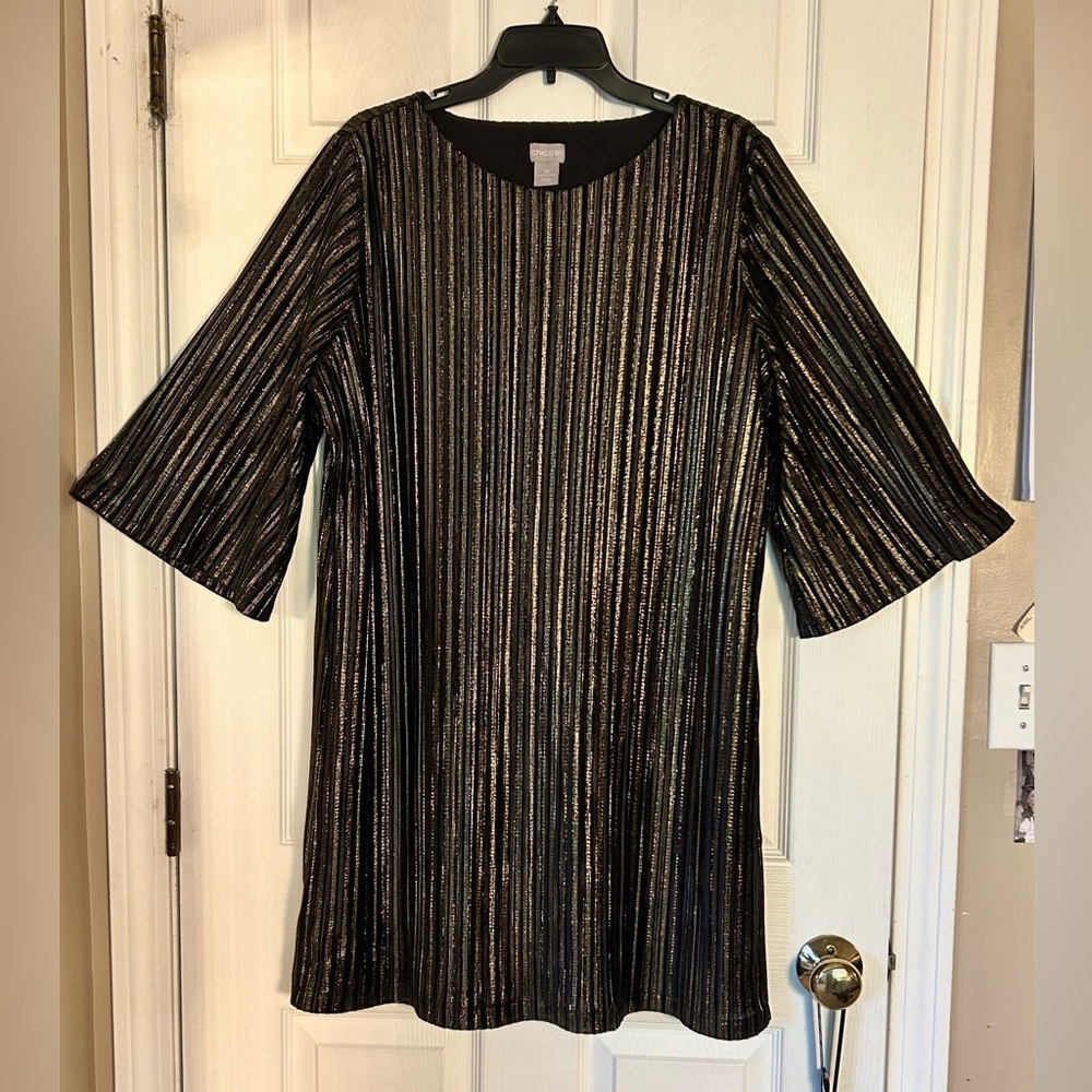 Chico’s black and gold dress size 3P-16/18P. 3/4 bell sleeves.